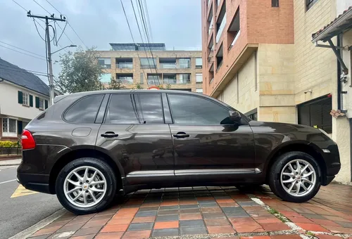 Porsche Cayenne 4.8 S