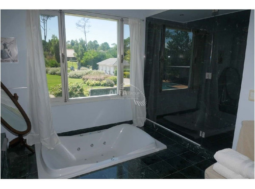 Imagen 12 de 15 de Casa En Venta En Punta Del Este