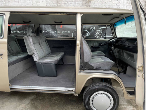 Imagen 10 de 15 de Volkswagen Combi Caravelle 1991 Impecable
