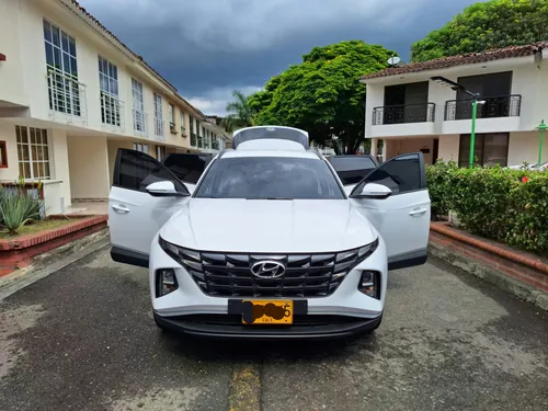 Hyundai Tucson 2.0 Advance 4X2 At
