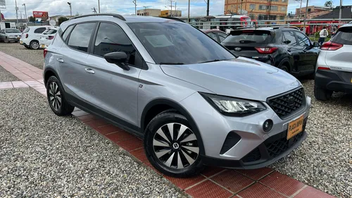 Seat Arona REFERENCE