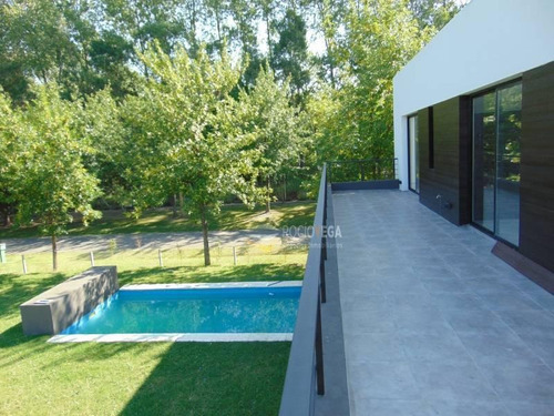 Imagen 28 de 30 de Espectacular Casa En Venta A Estrenar En Barrio Cerrado Santa Ana