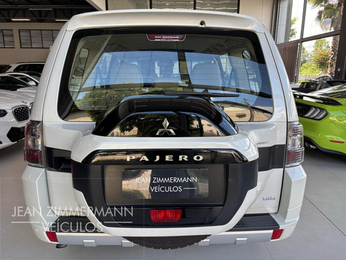 Mitsubishi Pajero Full HPE Full 3.2 4x4 T.I.Dies. 5p Aut