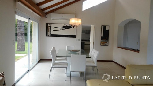Imagen 10 de 21 de Casa En Mansa