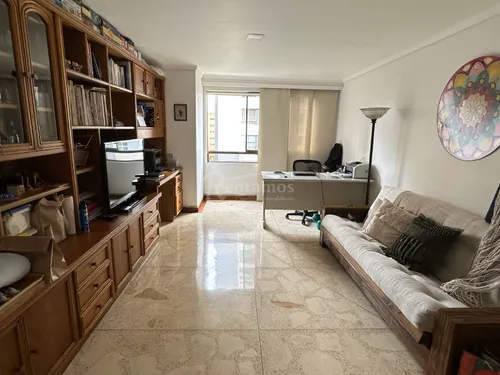 Apartamento En Venta En Castropol. Cod V776000