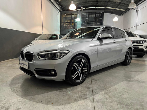 Imagen 3 de 13 de Bmw Serie 1 2018 1.5 118i Sport Line 136cv