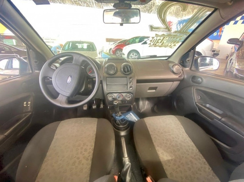 Imagem 8 de 14 de Ford Fiesta Sedan 1.0