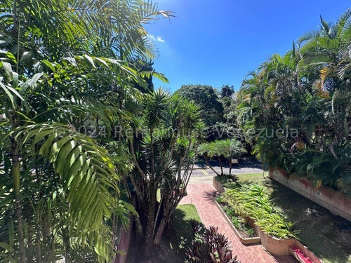 Apartamento En Venta En La Lagunita Country Club Lj 13388
