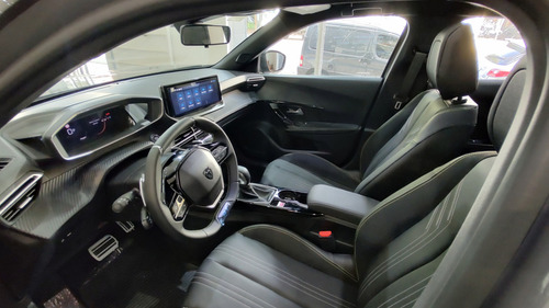 Peugeot 2008 1.0T Gt