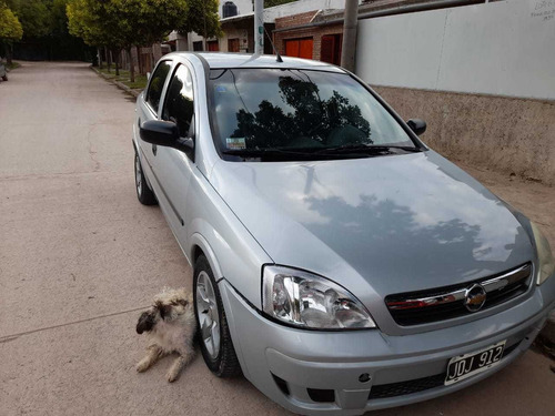 Chevrolet Corsa 1.8 Gl Aa+da 2011