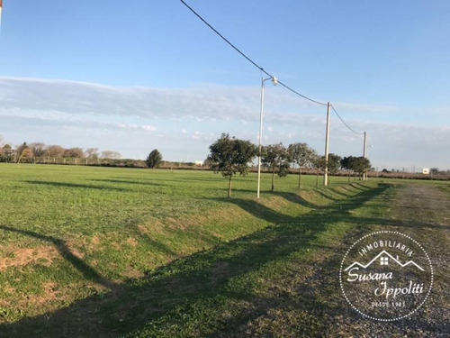 Lote Perimetral En Barrio Cerrado De 1270m2