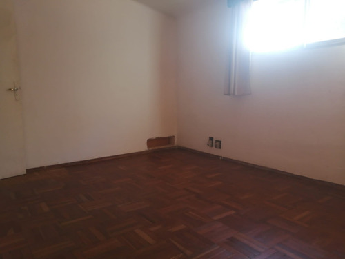 Ref 123 - Hermosa Casa En Centro De Atlántida
