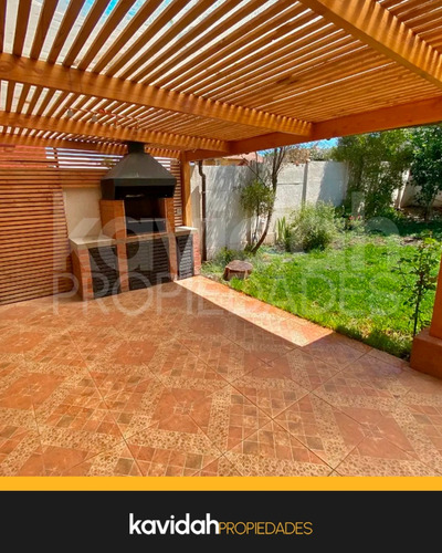 Casa En Condominio El Belloto, Sector Ayres De Chicureo