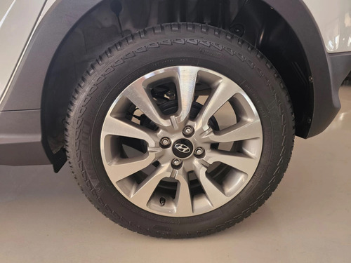 Hyundai HB20X 1.6 16V STYLE FLEX 4P AUTOMÁTICO