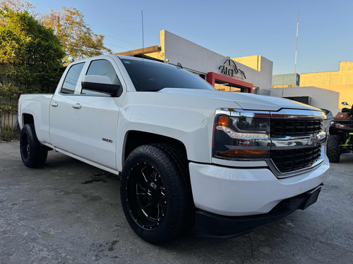 Chevrolet Silverado 5.4 2500 Cab Ext Ls V8 4x2 At