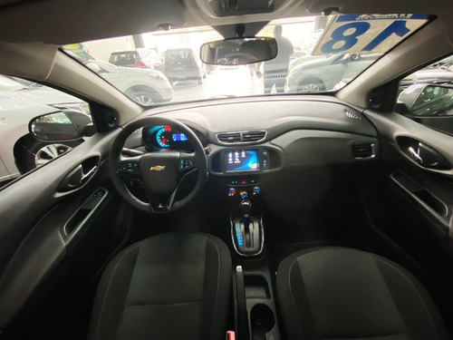Imagem 6 de 8 de Gm Prisma 1.4 At Lt 2017/2018 Cinza