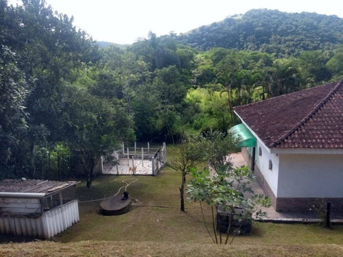Imagem 12 de 18 de Casa, 6 Dorms Com 72.6 M² - Jardim Alvorada - Miracatu - Ref.: Nco157 - Nco157