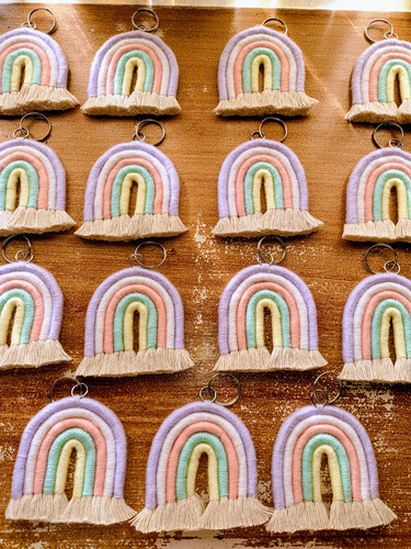 Arcoiris En Macramé Souvenirs Personalizados Pack X10 Unid.
