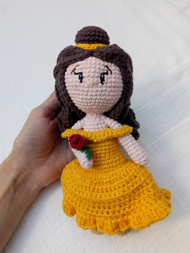 Bella Princesa Amigurumi Muñeca Tejida La Bella Y La Bestia