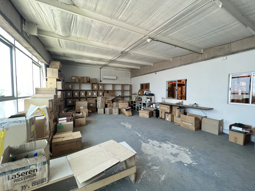 Bodega Con Oficina De 1300 M2 Renca