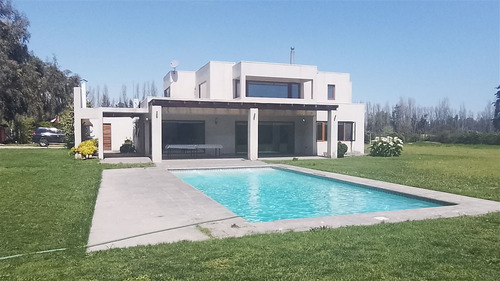 Vendo Parcela Con 5 Dorm. En Agarrobal Ii/chicureo