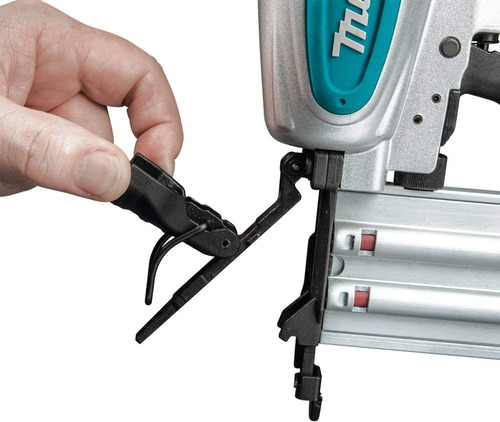 Imagen 4 de 7 de Clavadora Neumática 2 Makita Af506