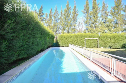 Imagen 21 de 24 de Venta De Casa De 4 Ambientes Con Galeria Con Parrilla Y Piscina En Fincas De Iraola Ii (28248)