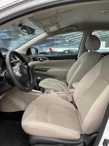 Imagen 6 de 12 de Nissan Sentra 2019 1.8 Advance Cvt