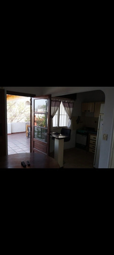 Imagen 8 de 13 de Planta Alta Entrada Independiente. Super Terraza Con Quincho