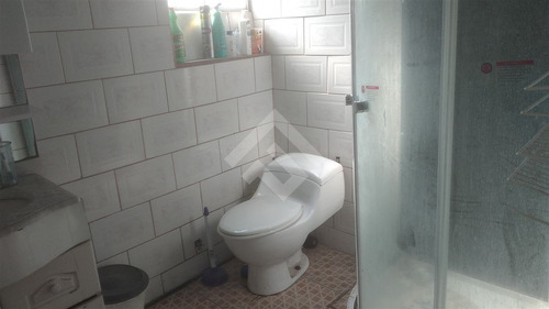 Casa En Venta De 2 Dorm. En Macul