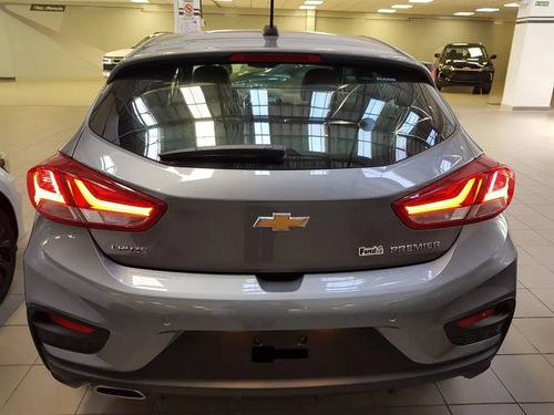 Imagen 16 de 25 de Chevrolet Cruze Premier 5 Puertas 0km Enero 2023 Go