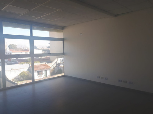 Imagen 13 de 29 de Alquiler Edificio Para Oficinas A Estrenar Quilmes