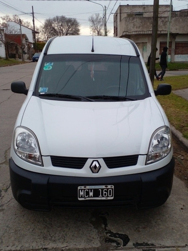 Imagen 5 de 13 de Renault Kangoo 2013 1.6 2 Furgon Confort Aa Da Svt 1plc