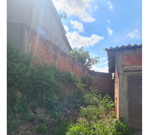 Mairinque Chácara Com 1.100m² Casa 02 Dormitórios