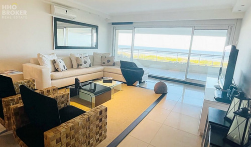 Imagen 6 de 30 de Departamento Frente Al Mar En Alquiler En Torrelobos - Punta Del Este Brava