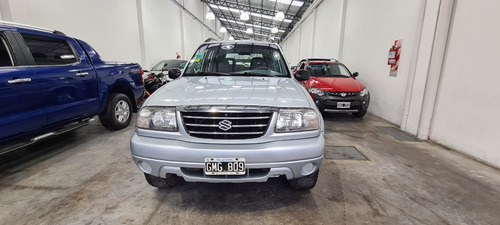 Imagen 2 de 8 de Suzuki Grand Vitara
