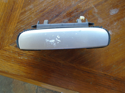 Imagen 1 de 3 de Vendo Manigueta Delantera Izquierda De Audi A4, Año 2000