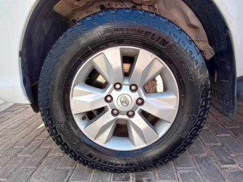 Imagen 10 de 10 de Toyota 2016 Hilux L/16 2.8 Dc 4x2 Tdi Srv