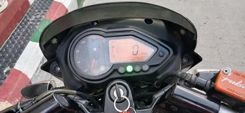 Pulsar 180 Gt