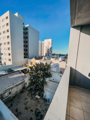 Imagen 17 de 17 de Departamento 2 Ambientes A Metros Del Mar