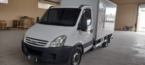 Iveco Daily Chasis 3.0 45S14 3450 Luxo Cab. Simples 2P