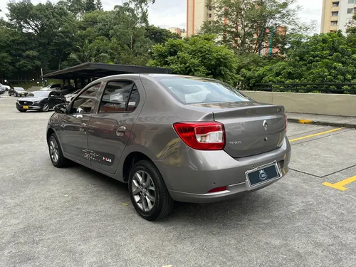 Renault Logan Polar Mt