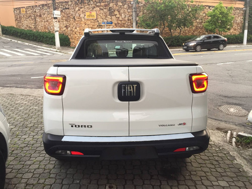 Fiat Toro 2.4 Volcano 16v Flex 4x2 Aut. 4p 20/20 0km