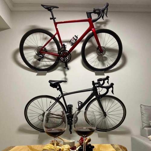 Imagem 7 de 10 de 2 Suportes Para Pendurar 2 Bicicletas Na Parede Com Trilhos P Troca Entre Modelos Mtb Speed + Furo Pra Tranca E Gabarito