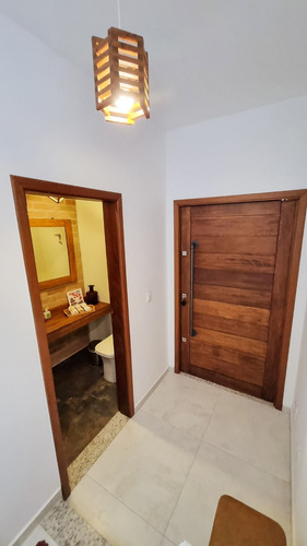 Refúgio Exclusivo Em Atibaia: Casa De Arquitetura Única No Coração Do Jardim Floresta!! Abaixo Da Avaliação!! (avaliada Em R$ 1.7k)