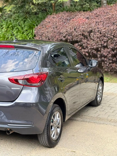Mazda 2 Sport 1.5 Touring At