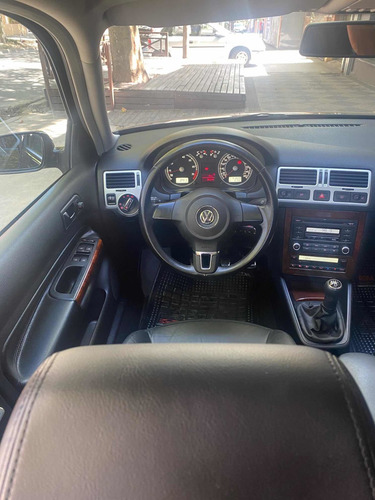 Volkswagen Bora 1.8 Highline T 180cv Cuero 2010