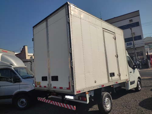 Imagem 5 de 8 de Renault Master 2022 Baú