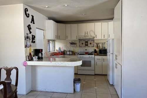 Imagen 9 de 25 de Casa En Renta A Unos Metros De Blvd. Lazaro Cardenas-villafontana