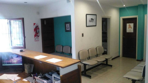 Imagen 4 de 13 de Casa Venta Chauvin Consultorios